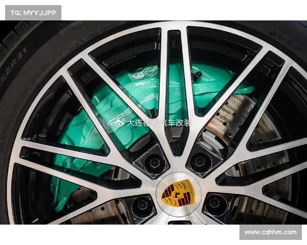 保时捷卡宴 BREMBO刹车和蝎子轮毂齐上阵 保时捷卡宴 BREMBO刹车和蝎子轮毂齐上阵