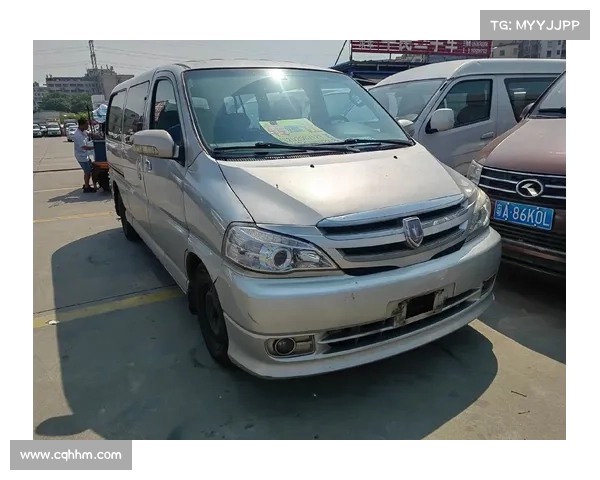 全新金杯阁瑞斯配备2.7L 2TR发动机